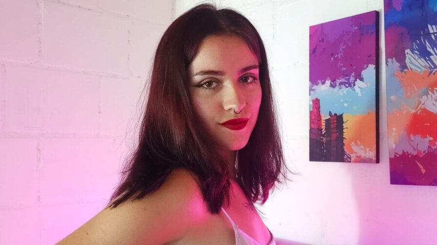 DaffneBelluci